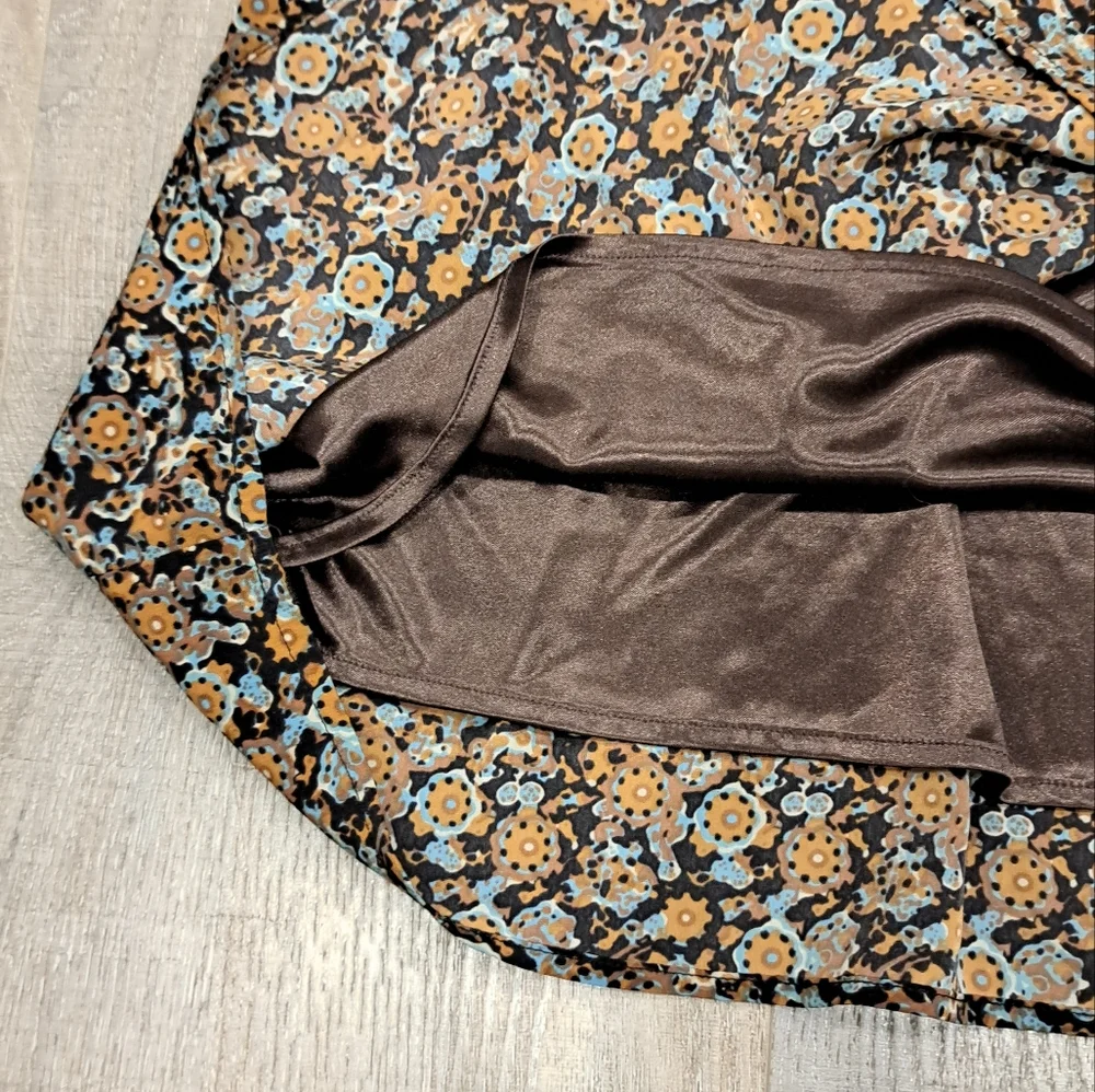 THURSDAY ISLAND Dress - Picture 5 of 7